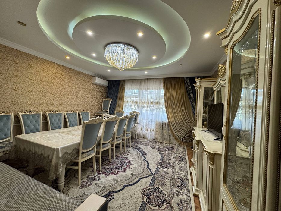 Chilonzor tumani 19mavze 64 uy 13 xonadon, 7 qavat. 3 xona.