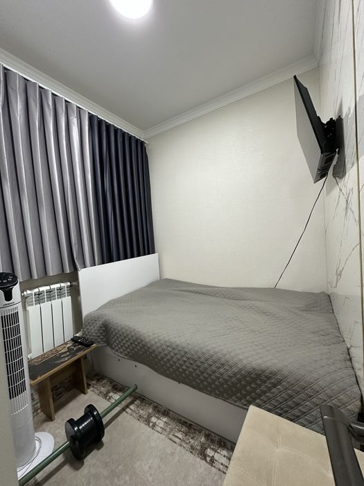 Чиланзар 7.  1в2комнатная.  Евро меб и тех