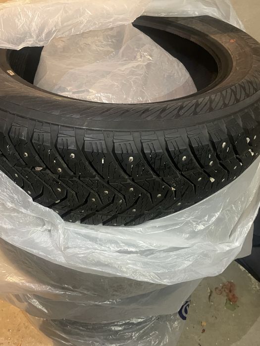 Продаются зимние шины