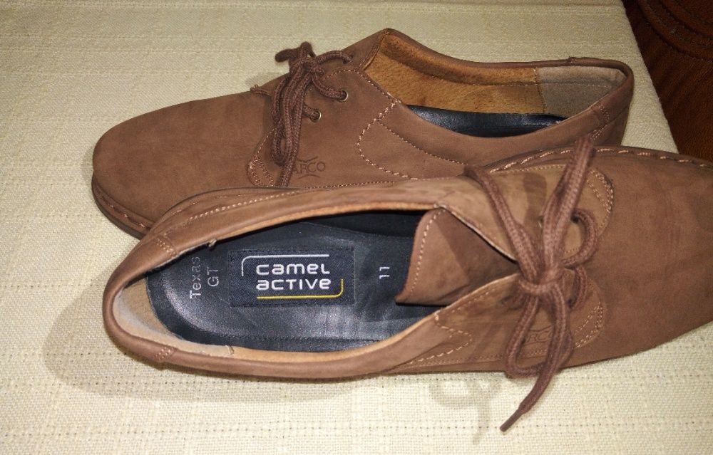 Pantofi din piele , noi , marimea 45, marca CAMEL .Italy