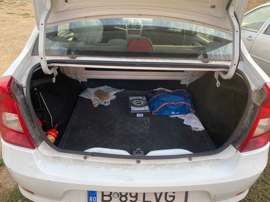 Vand Dacia Logan