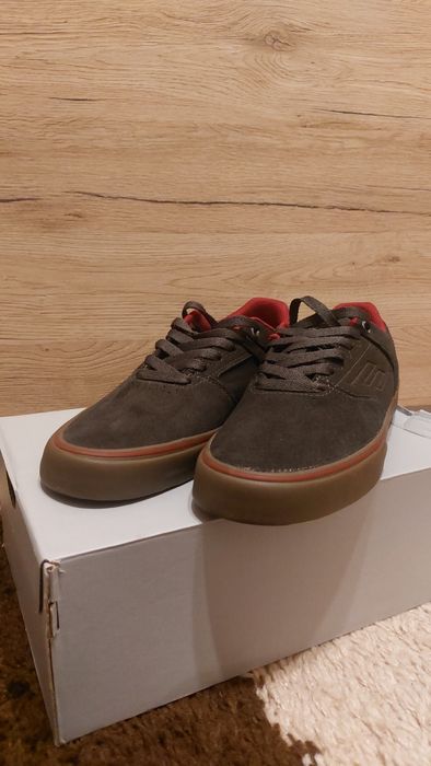 Emerica raynolds