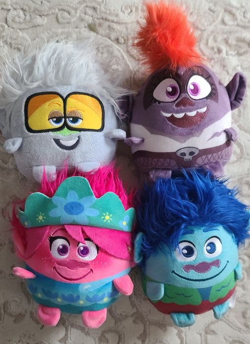 Plusuri si pliculete BanBan, Trolii, SpongeBob, Minec