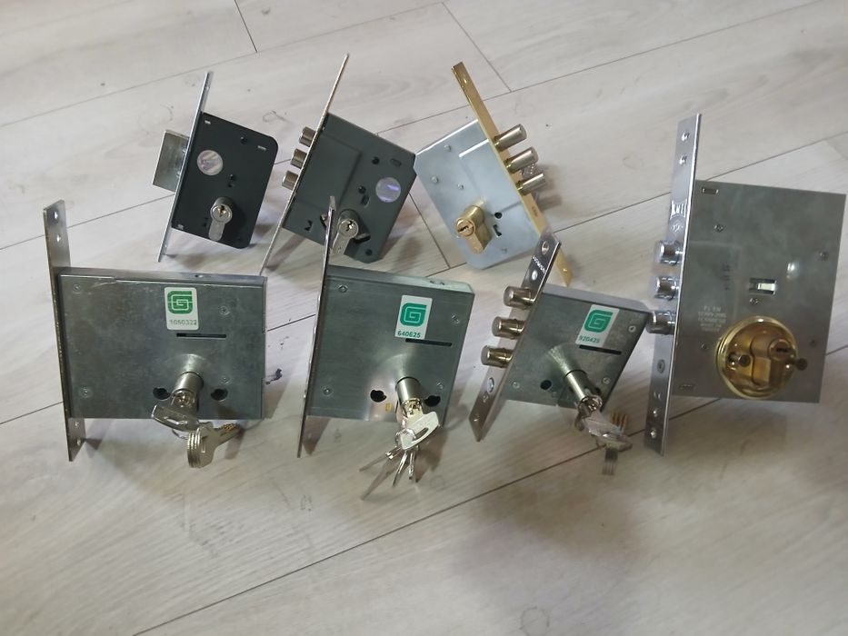 Замок очиш Замок урнатиш Установка замков урнатиш очиш Замок очиш