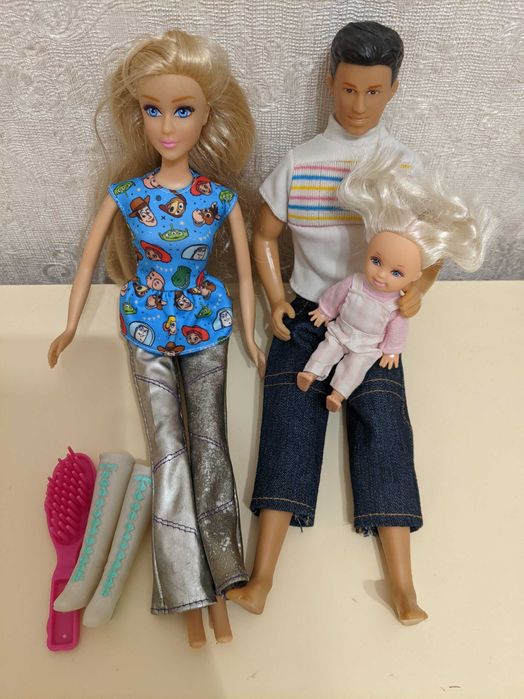Барби семья с аксессуарами