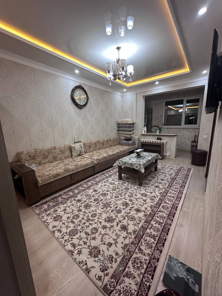 СРОЧНО Продается квартира на налоговой М.Улугбек 2/2/4 Понижена цена