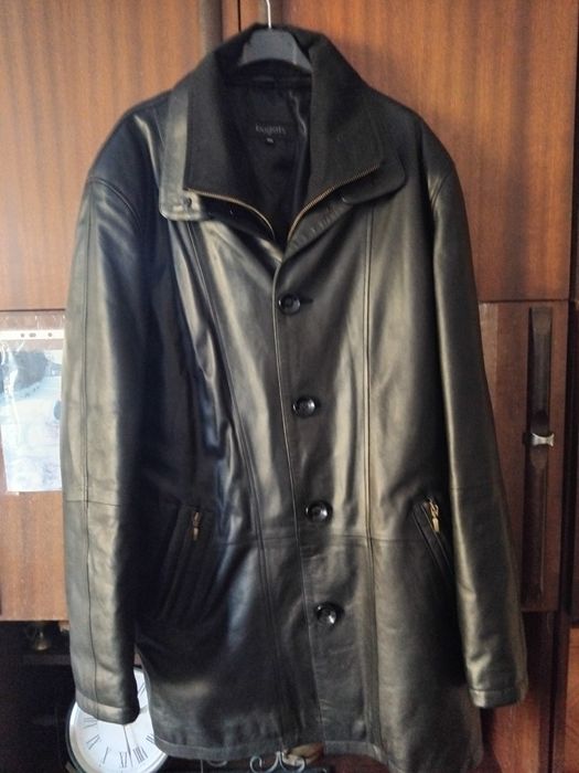 Мъжко кожено яке Bugatti