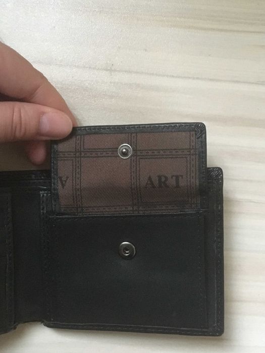 Мъжки портфейл АРТ-93 от Естествена кожа (Черен с 10 разделения)