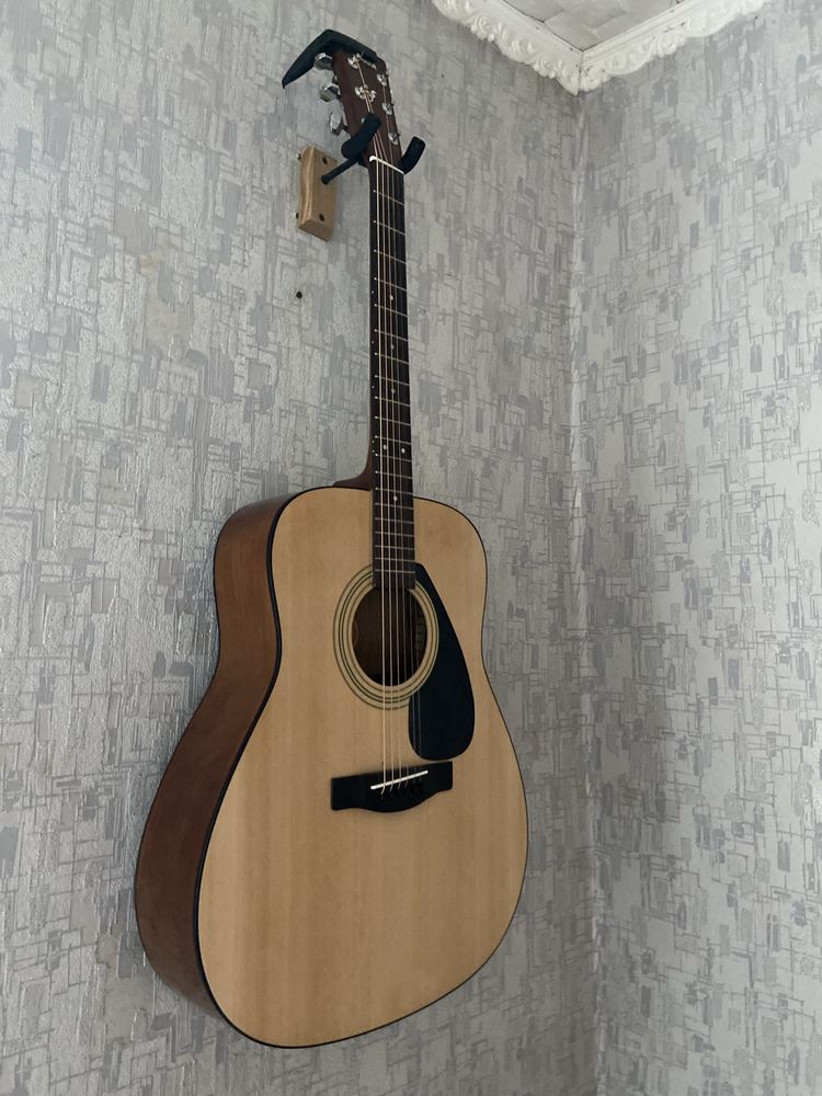 гитара yamaha f310 в отличном состоянии