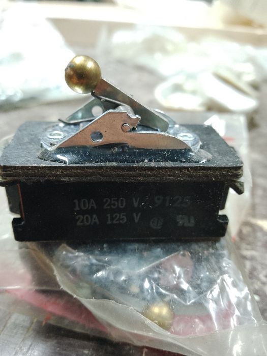 Краен прекъсвач milwaukee