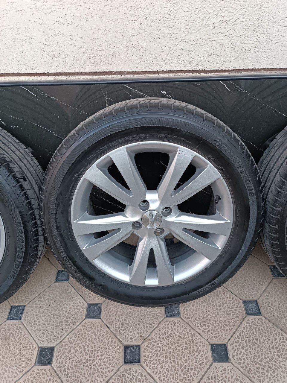 Kaptiva Diska Balon 225 55 R17 Holati ideal ayibi yoq