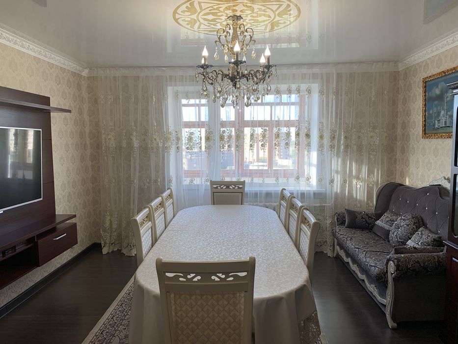 Продам стол со стульями