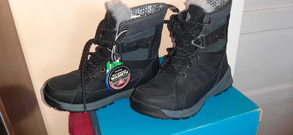 Ghete Columbia nr.36,noi originale