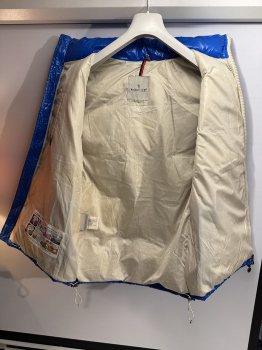 Vesta Moncler 3, barbateasca L