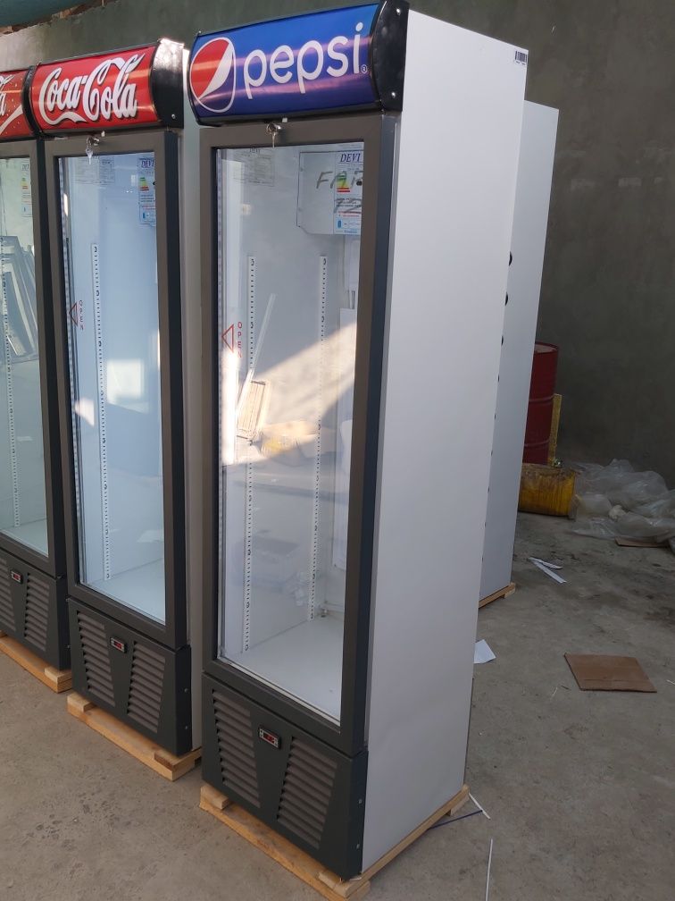 Новые заводской DEVI витринные холодильники в официальном магазине.
