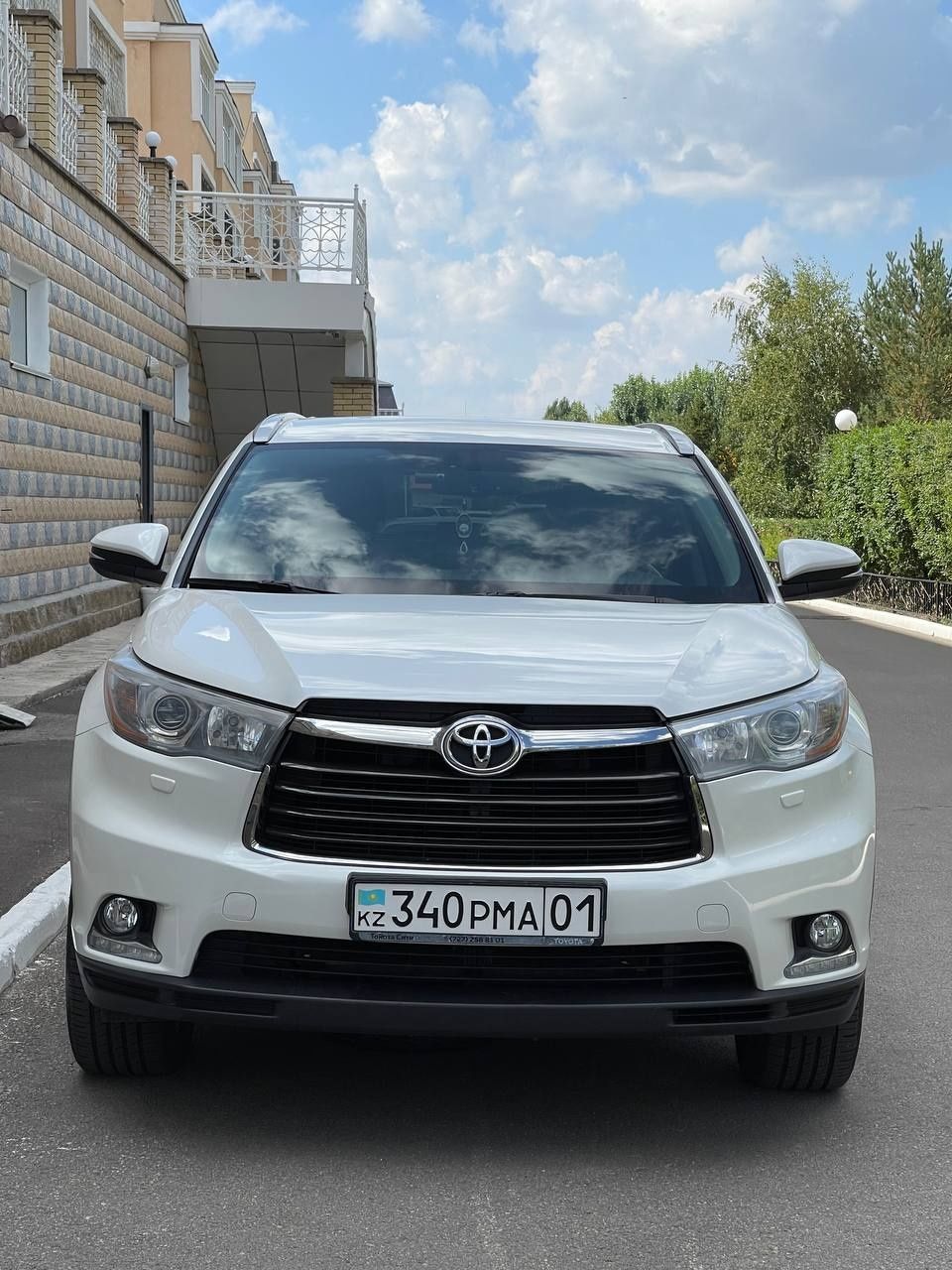 Toyota Highlander 2.7 2014