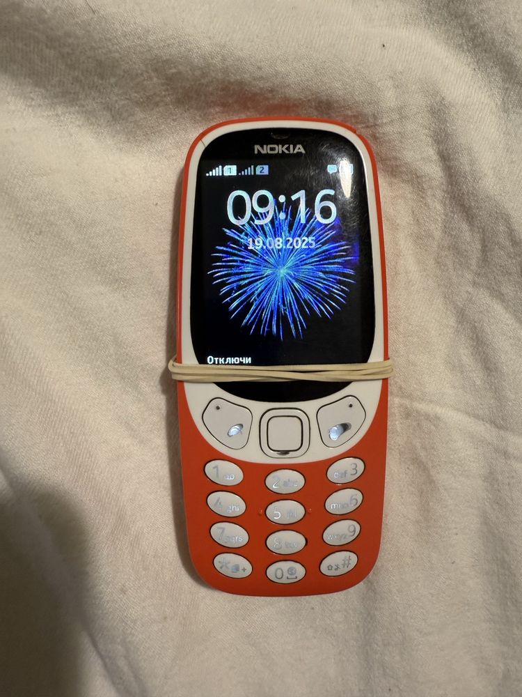 Продавам телефон Нокия 3310 - Dual SIM комплект
