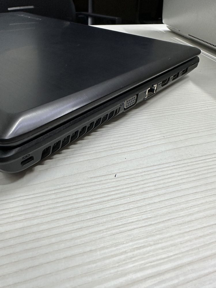 Ноутбук Lenovo Core i5 ОЗУ 8gb SSD 128gb+1tb GeForce 635M 2gb