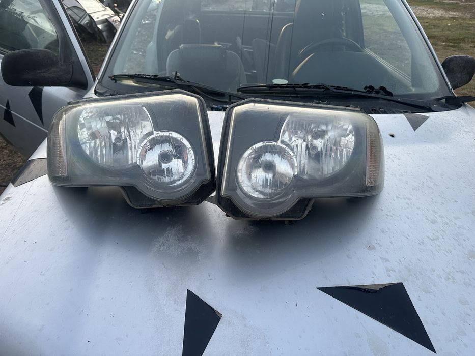 Faruri land rover freelander 2005