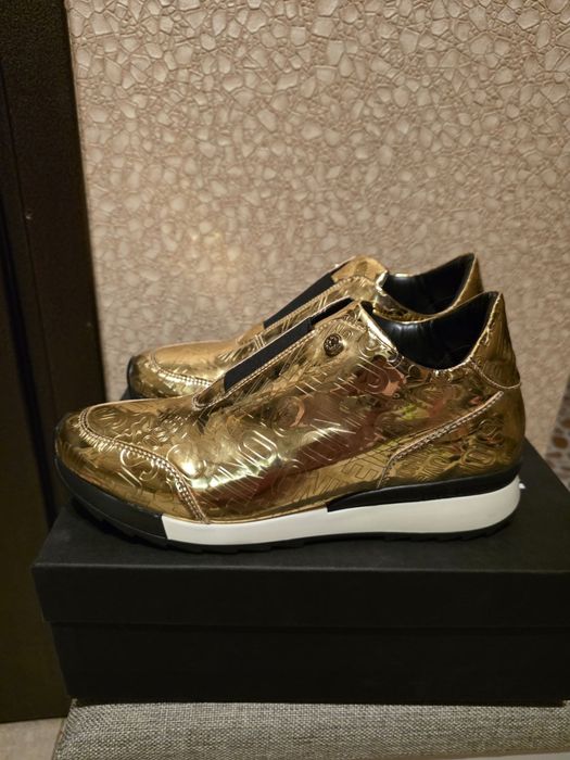 Love Moschino обувки