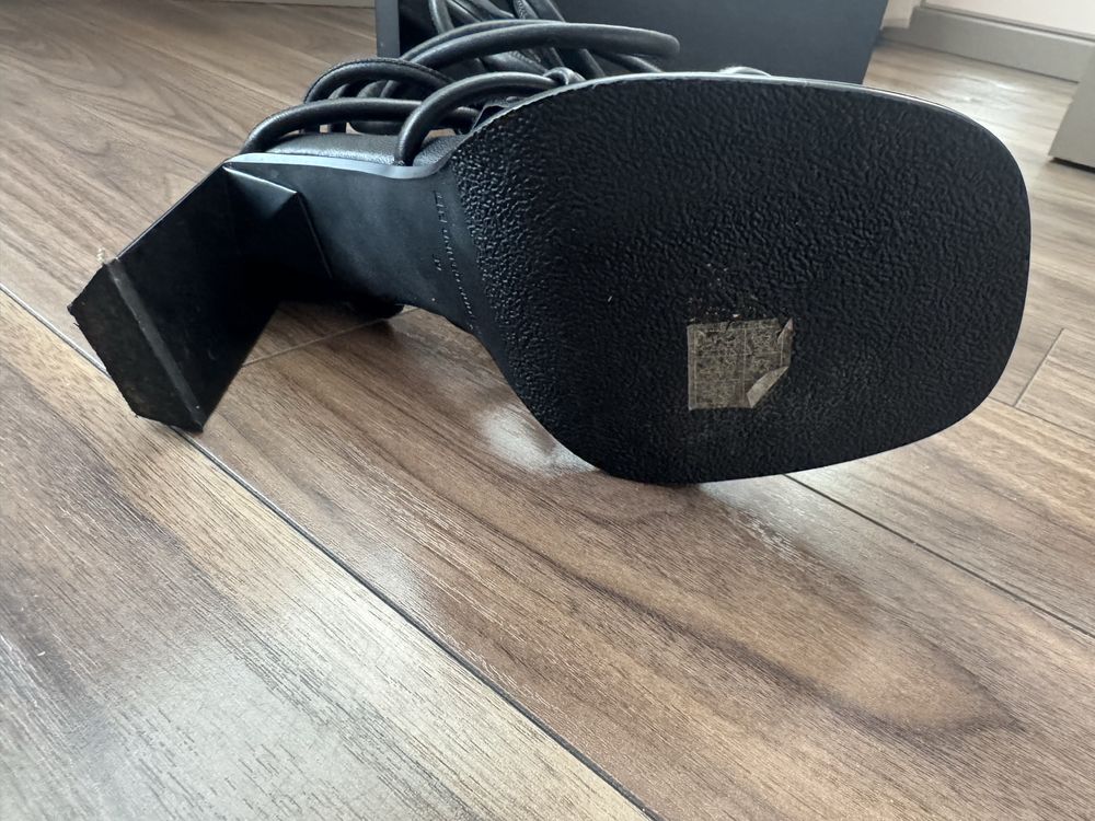 Сандали united Nude