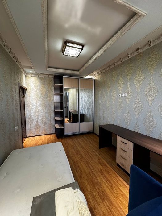 Продам 4/8/9 100м2, ор-р: Госпитальный рынок, Ул. Нукусская