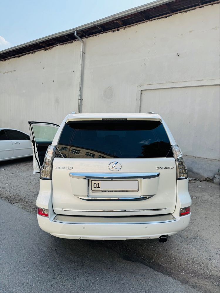 Lexus GX 460 full. Benzin!