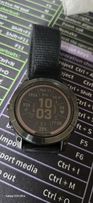 Часовник Garmin fenix 7x solar 51 mm.