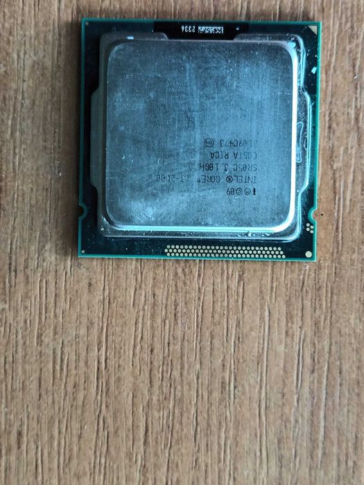 Procesoare Intel i3-3240 , i3-2100 , i3-2120 , E7500