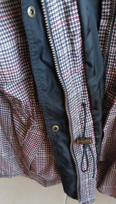 Дамско яке размер 48, против дъжд и вятър