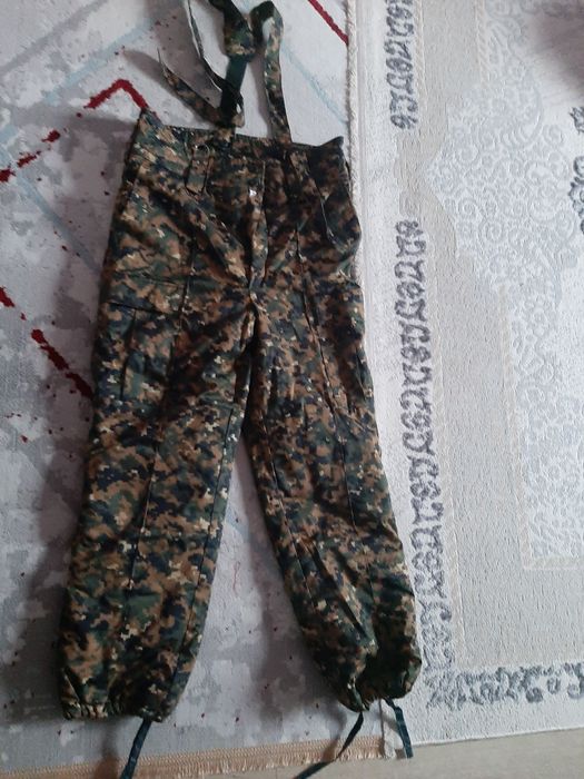 Продаю комбинезон спец мужской