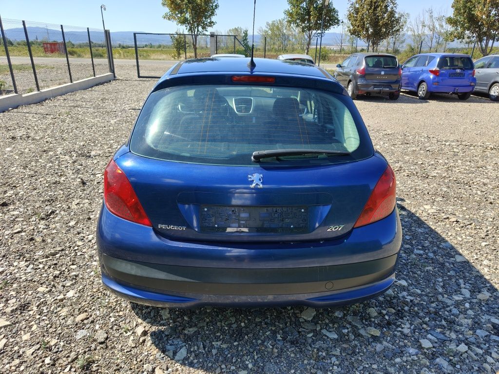 Peugeot 207 1.4 i