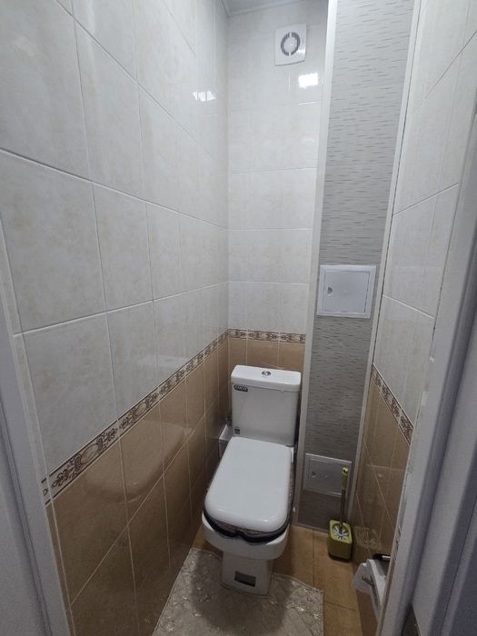 3 xonali kvartira sotiladi