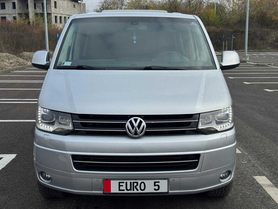 VW Multivan Highline / 4 Motion / 4x4 / Trapa / Side Assist / Led