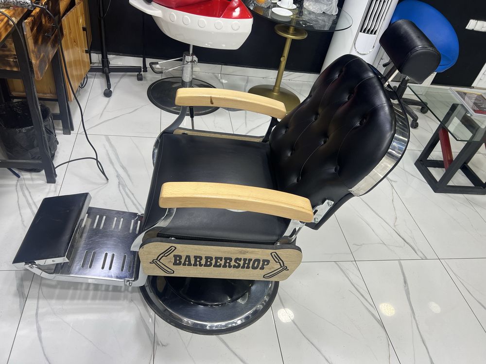 Barber kreslo xolati tinniq.