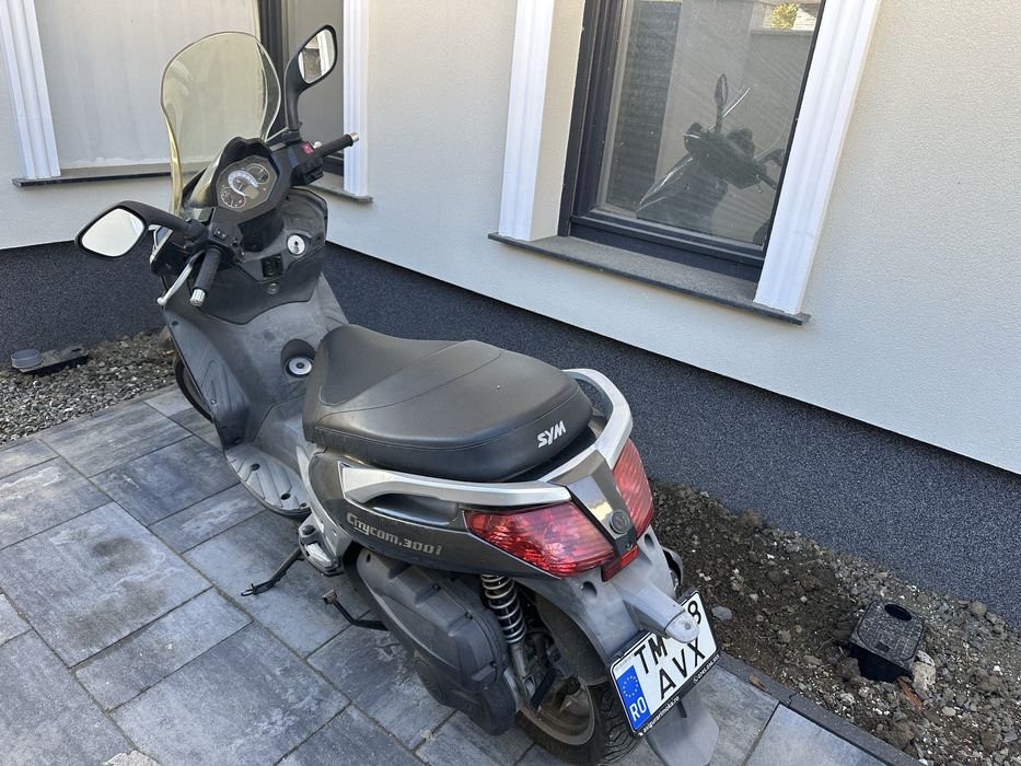 Scuter Sym 300i City