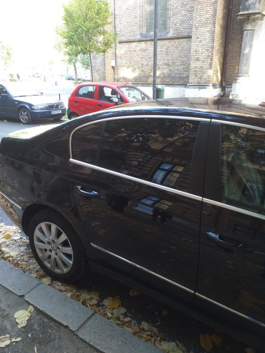 Vând Volkswagen pasat