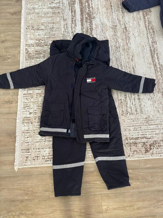 Спец одежда продает