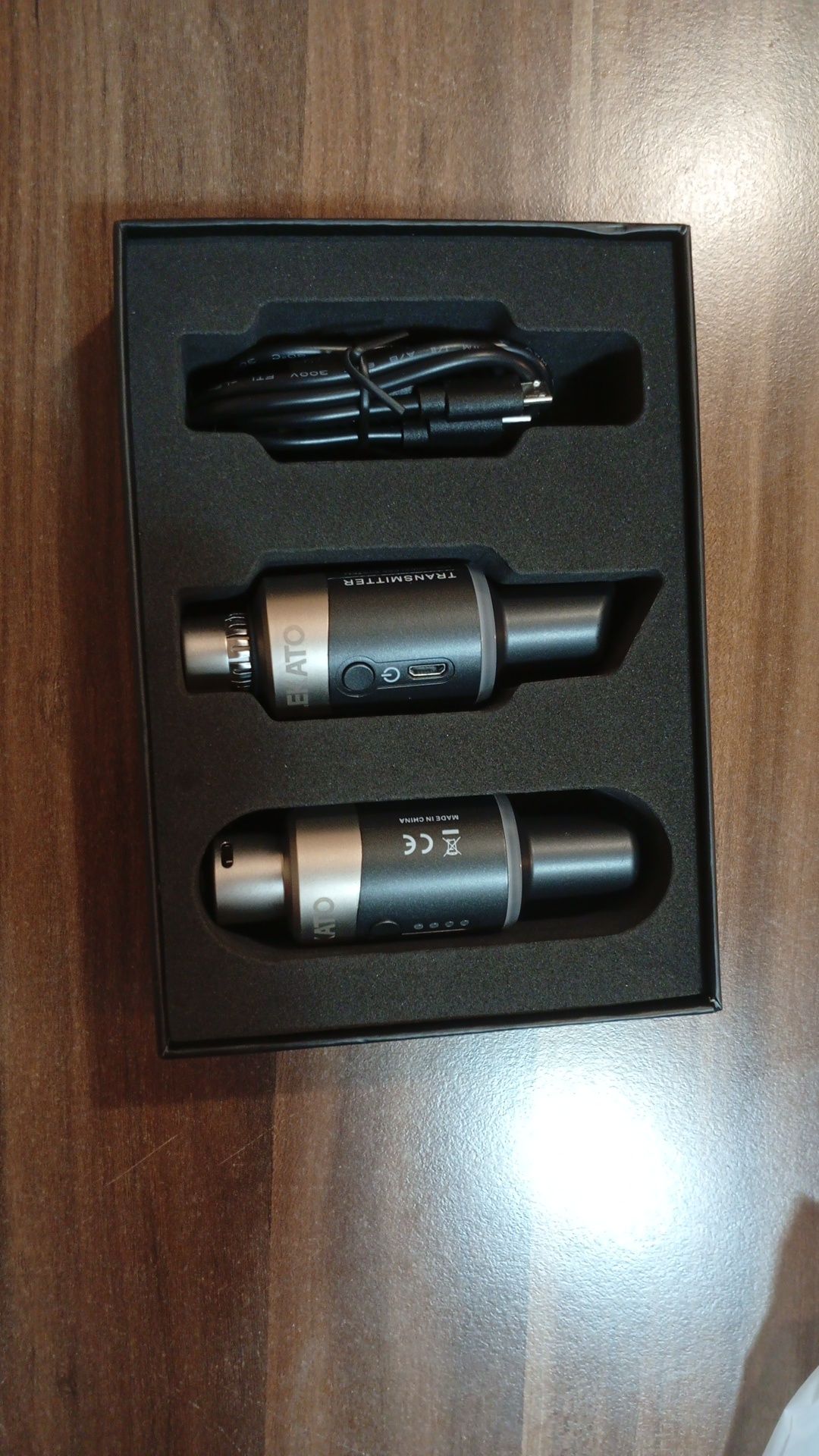 LEKATO MV-1 5.8G безжична динамична микрофонна система Plug-on XLR