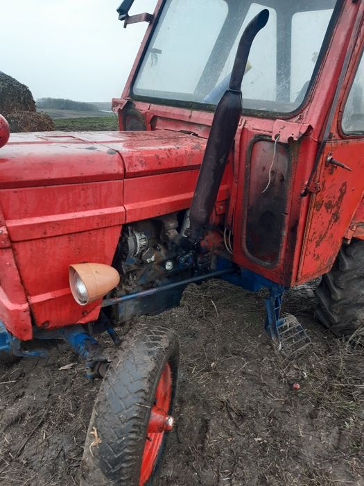 Tractor leuț u445 motor fiat motor defect