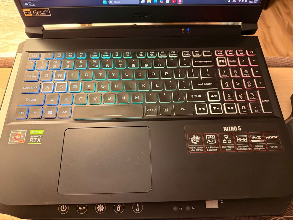 Laptop gaming Acer Nitro 5,Ryzen 5800H,RTX 3080,32 gb ram impecabil