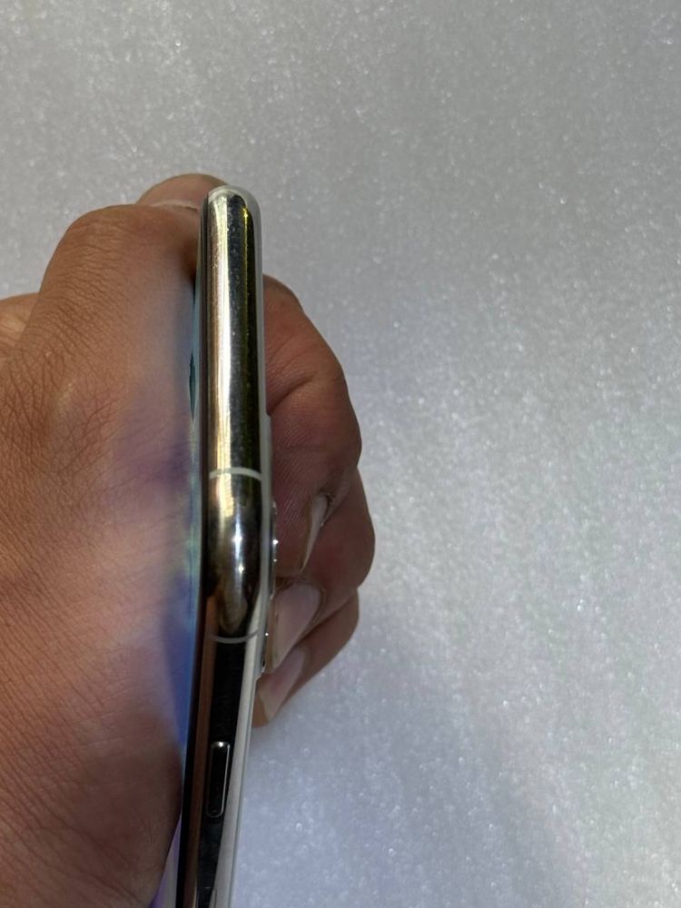 Iphone 11 pro white 72 yomkust