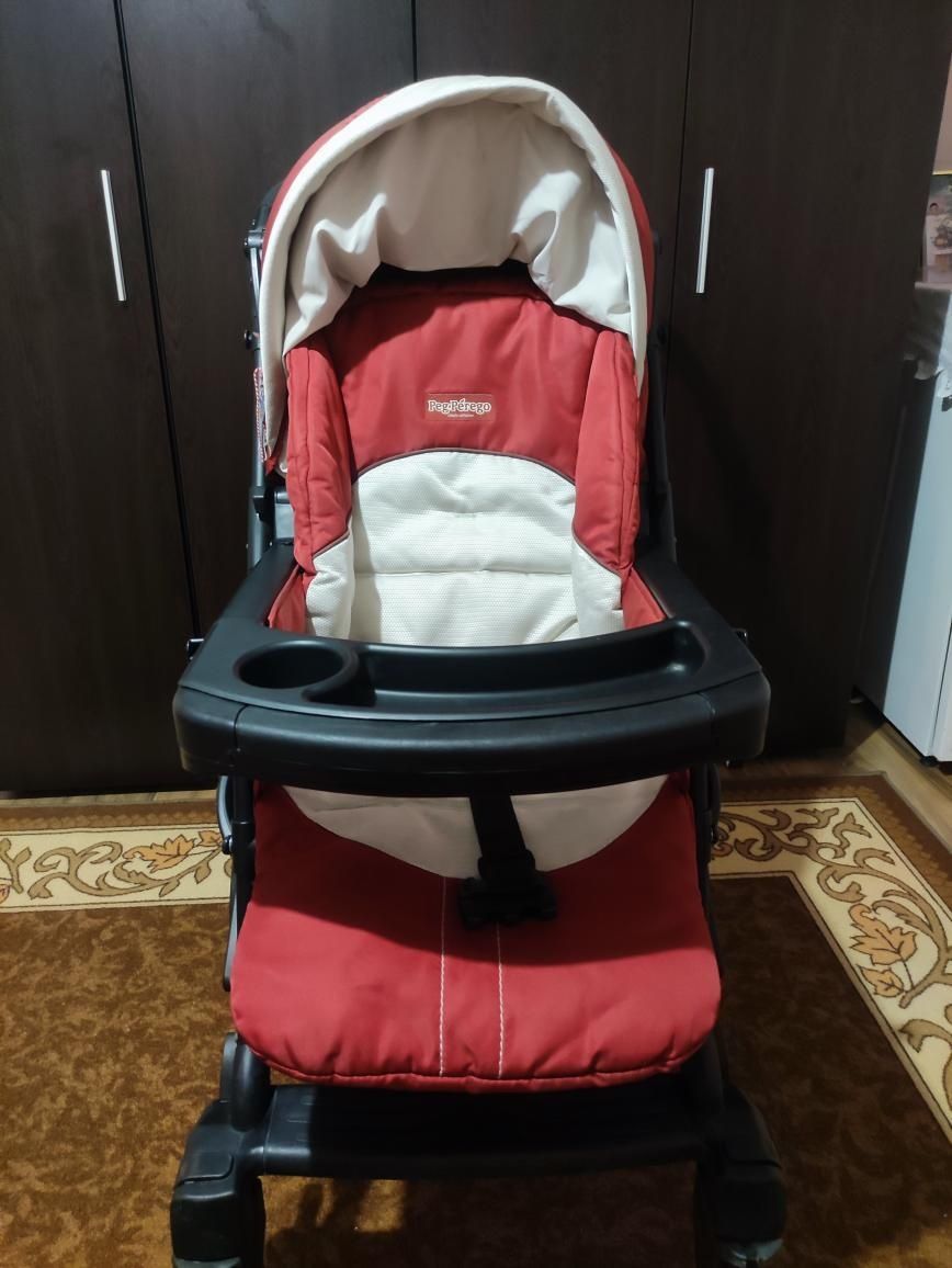 Бебешка количка peg perego