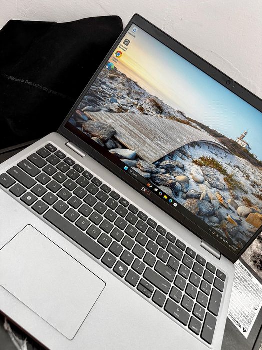 Laptop Dell Latitude 5550 2025 Mode Bussines