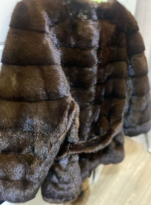 Палта от норка. Късо