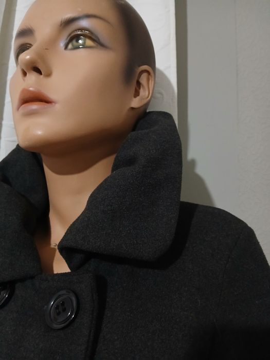 Тънко палто S размер