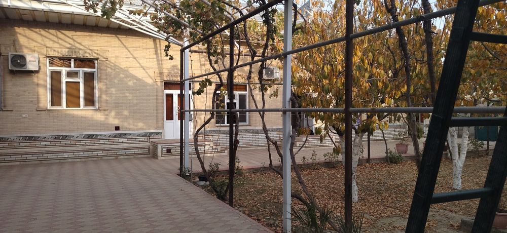 14-соток.Срочно продаётся большой дом.