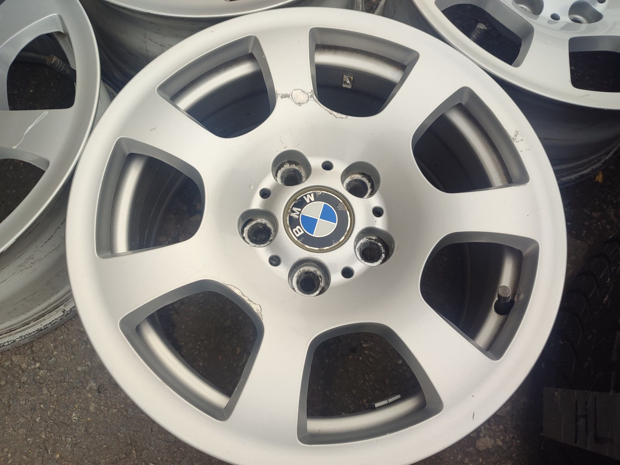 16" оригинални алуминиеви джанти за BMW E60...