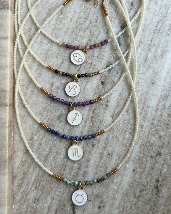 Колиета със зодии и естествен камък , Ръчно изработени бижута Zorro