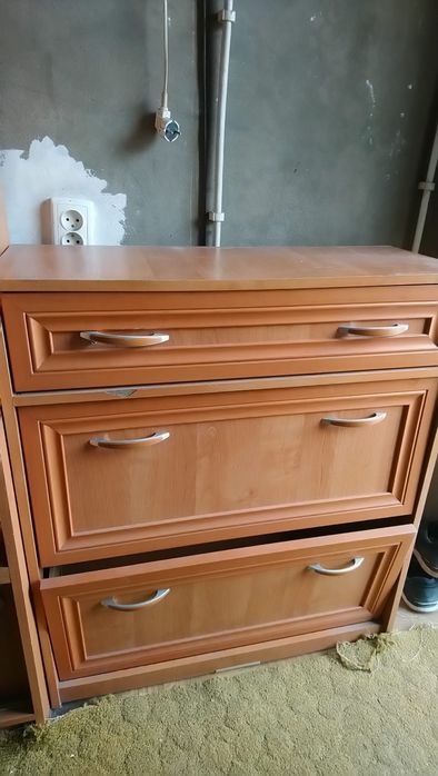 Продам обувницу,шкаф для обуви